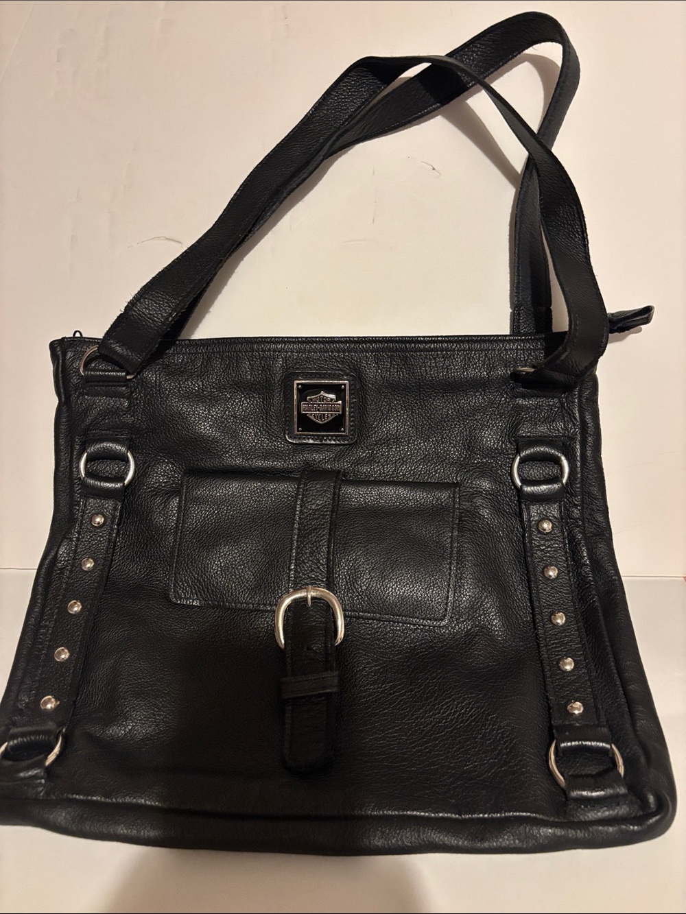 Harley-Davidson Black Leather Shoulder Bag with Silver Hardware